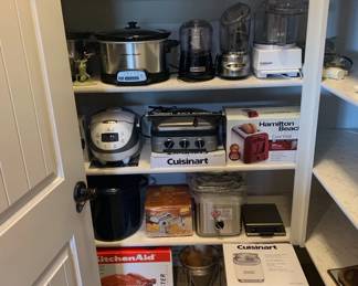 LOTS of small appliances, many NIB
