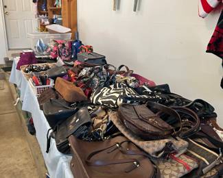 Designer Purses and Wallets