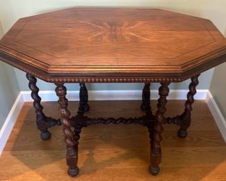 Antique Twisted Leg End Table