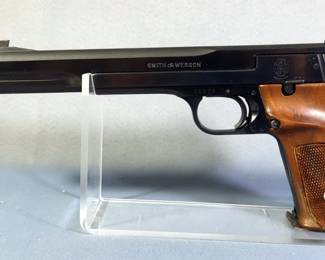 Smith & Wesson 41 .22 LR Pistol SN# 75928, Paperwork, In Box