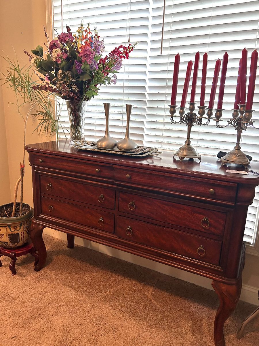 MORRISON PLANTATION ONE DAY SALE IN MOORESVILLE starts on 6/22/2024