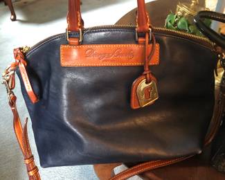 Dooney & Bourke