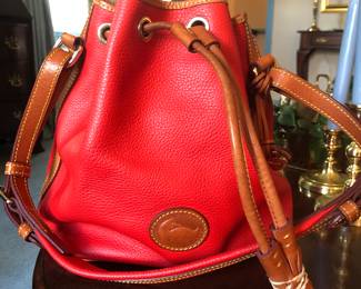 Dooney & Bourke