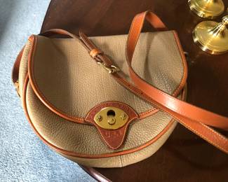 Dooney & Bourke