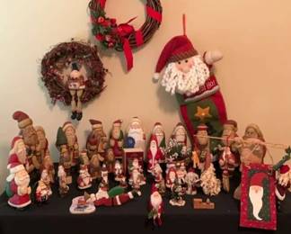 SANTA THE WORLD TRAVELER