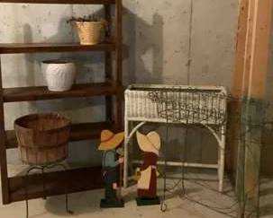 Wooden Plant Shelf Buddies