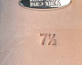 Shoes and Purses on pre-sale through the Whatnot app. 
Whatnot is a selling app. Download the app and then follow entrustedestatesalesnash. 
Send us a message on Whatnot of the shoes/purses you are interested in and we’ll get prices to you! 
Copy/paste this link to get a $15 credit toward your first purchase!
https://whatnot.com/invite/entrustedestatesales
