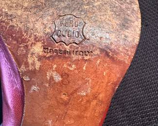 Shoes and Purses on pre-sale through the Whatnot app. 
Whatnot is a selling app. Download the app and then follow entrustedestatesalesnash. 
Send us a message on Whatnot of the shoes/purses you are interested in and we’ll get prices to you! 
Copy/paste this link to get a $15 credit toward your first purchase!
https://whatnot.com/invite/entrustedestatesales
