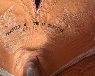 Shoes and Purses on pre-sale through the Whatnot app. 
Whatnot is a selling app. Download the app and then follow entrustedestatesalesnash. 
Send us a message on Whatnot of the shoes/purses you are interested in and we’ll get prices to you! 
Copy/paste this link to get a $15 credit toward your first purchase!
https://whatnot.com/invite/entrustedestatesales
