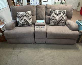 Beautiful Mathis Brothers console power reclining loveseat. Clean, like new.