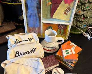 Vintage Super Rare sealed Marx Braniff Hostess Box set doll 