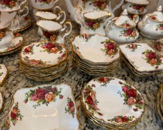 Royal Albert Old Country Rose