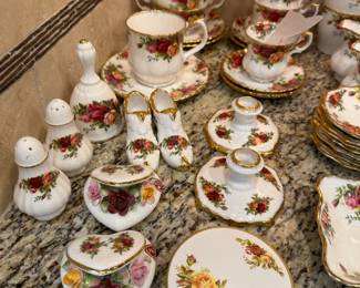 Royal Albert Old Country Rose