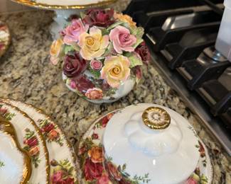 Royal Albert Old Country Rose