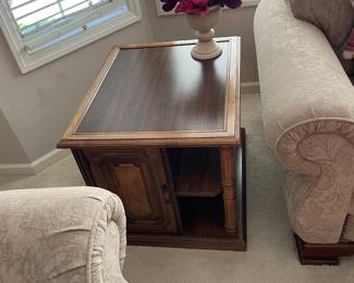 End table