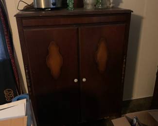 Vintage cabinet