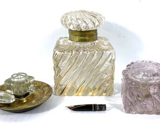 DILA214 Antique Inkwells Gold Nib, Pen Tip Art Nouveau brass dish, missing ring that attaches to lid. Lavender tint with Uranium bottom. Large 1800's French Baccarat style with gilding. Sheaffer fountain pen tip with 14k nib.