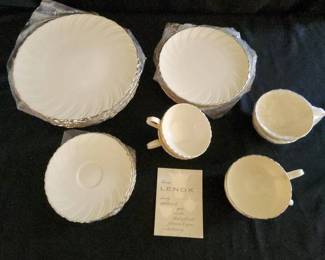 Lenox Weatherly Fine China For 6 26pc