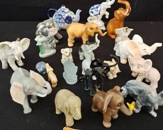 Family of Elephants 22 Lot 2 