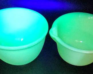 Pretty Bowls Come In 2s