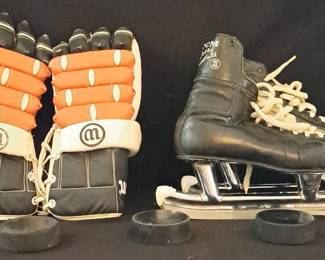 Vintage Bobby Hull Endorsed Ice Skates And More 