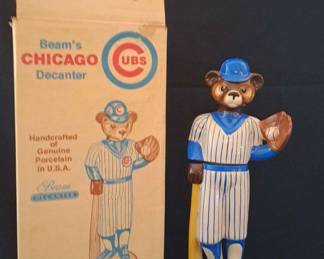 Vintage Jim Beam Chicaco Cubs Decanter 
