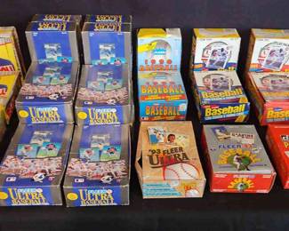 009 Assorted FLEER Baseball Trading Cards Sets