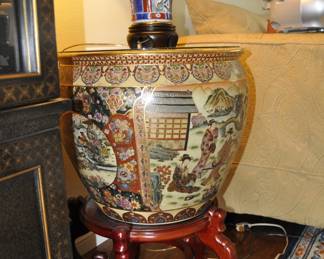 Antique Japanese cloisonne urn