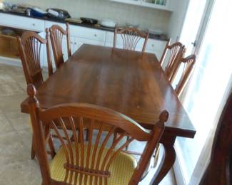 French country table by Guido Zichelle