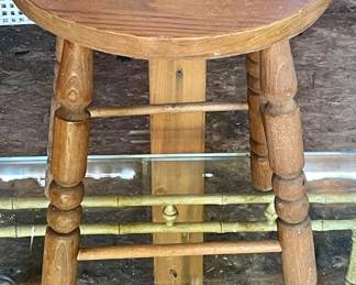 VINTAGE OAK STOOL