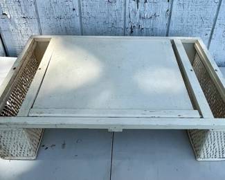 ANTIQUE WICKER LAP/BED TRAY