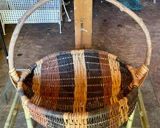 VINTAGE MULTICOLOR "GIZZARD" BASKET