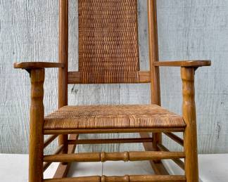 VINTAGE/ANTIQUE ROCKER