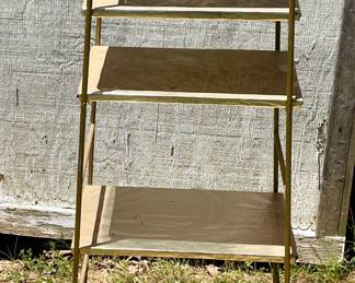 VINTAGE/ANTIQUE TIERED WROUGHT IRON DISPLAY SHELF
