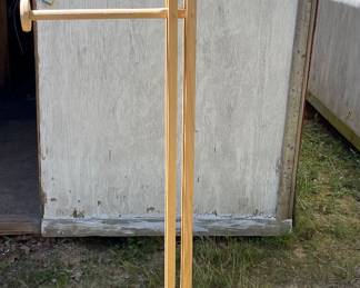 VINTAGE WOODEN CLOTHING DISPLAY