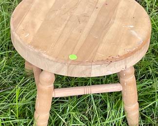 HEAVY "MILK" STOOL