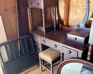 ANTIQQUE VANITY W/MIRROR & STOOL, TWIN BED, END TABLE