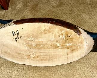 Life size carved and painted goose decoy with bottom signature and date (BJ 89)