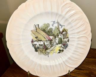 Shelley dinner plate