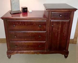 All wood, Nursery Dresser/Changing Table Combo 51" x 20" x 37"h and 43"h. Excellent Condition!