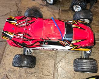 Traxxas Rustler