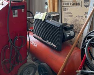 Air compressor 
