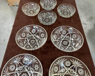 Vintage prescut class serving bowls. Beautiful! 