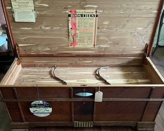 The Roos Duo-Service Cedar Chest - Two Cedar Chest in One