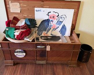  The Roos Duo-Service Two Cedar Chest in One