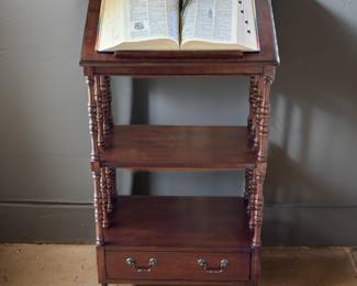 Podium with shelves Bid #11