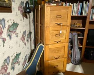 Antique oak 4 drawer file cabinet