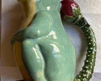 Majolica frog pitcher