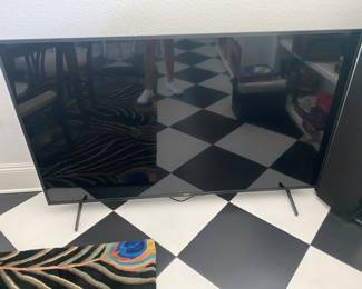 #18 - $280 Sony TV 65" less than 3 years old 