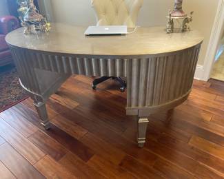 #30 - $300 - Kidney bean shapped gold desk by Hooker 57x26Dx30T -has a locking key. 
